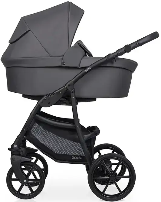 Детская коляска 2 в 1 Riko Basic 03 Carbon